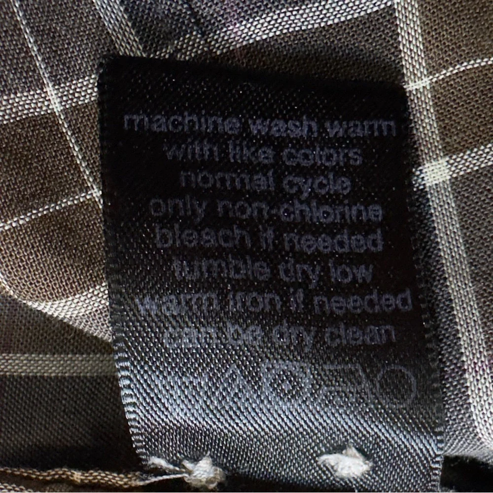 John Varvatos Men's Plaid‎ Button-Up Shirt Size XL Lightweight & Thin Breathable
